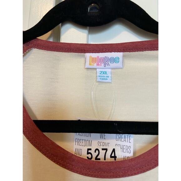 LuLaRoe Womens Top Size 2XL 2X Randy Baseball Tee Rock and Roll Saves Lives NEW - Picture 4 of 5